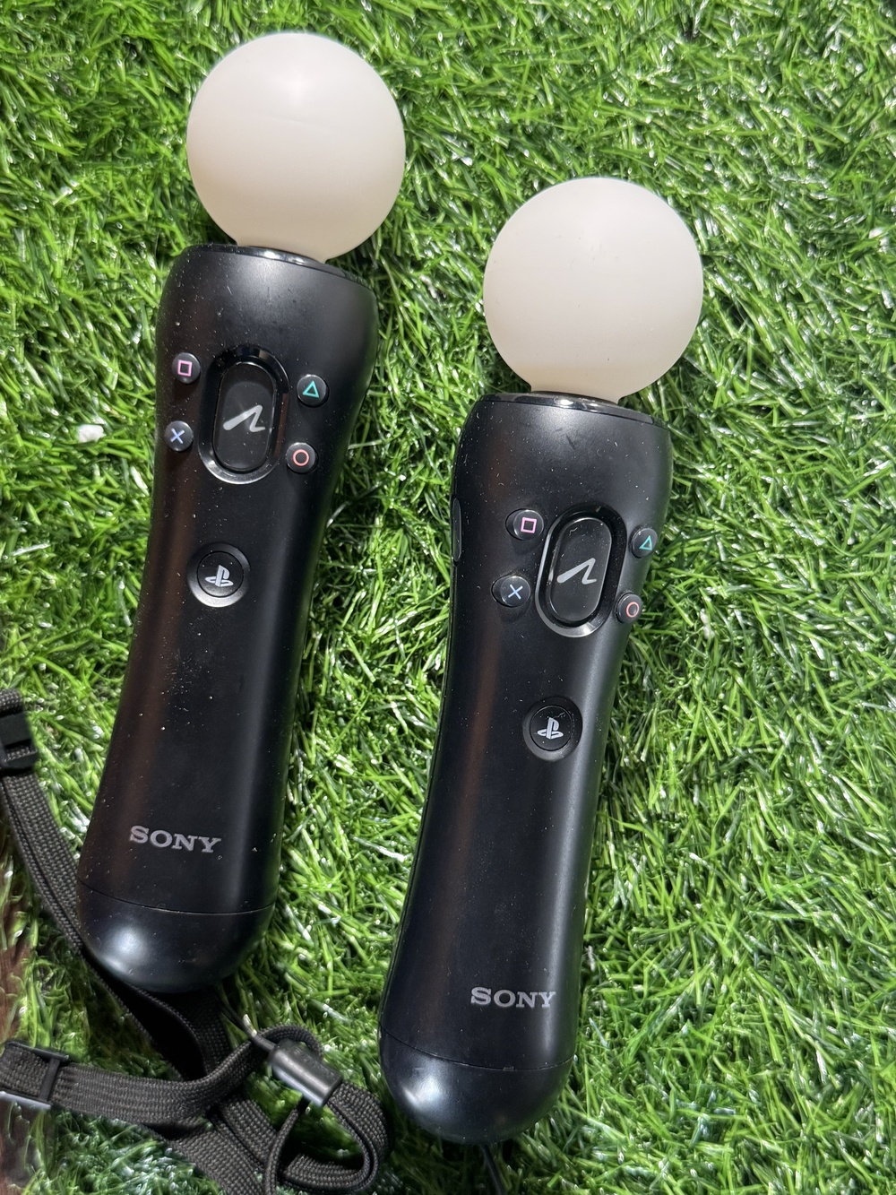 Sony PlayStation Move Motion Controller Pair PS3 PS4 Black Bluetooth CECH-ZCM1U